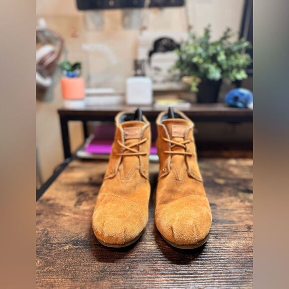 Toms Tan Wedge Booties Size 11 - Picture 8 of 11